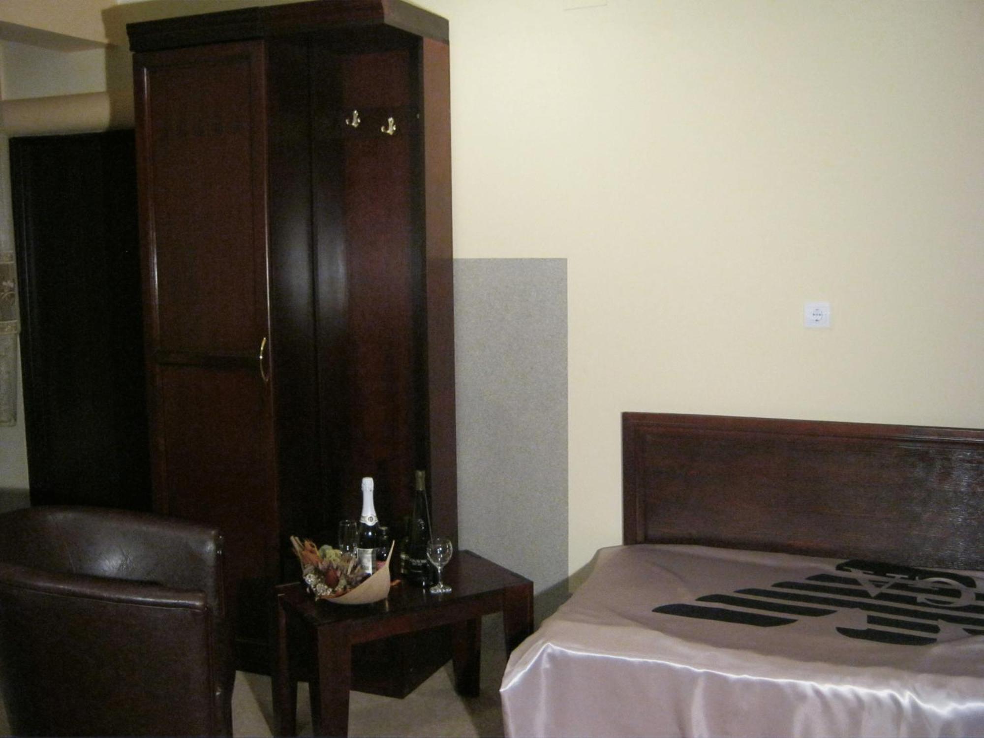 Hotel Vila Mitic Luxx Spa Centar Leskovac  Eksteriør billede
