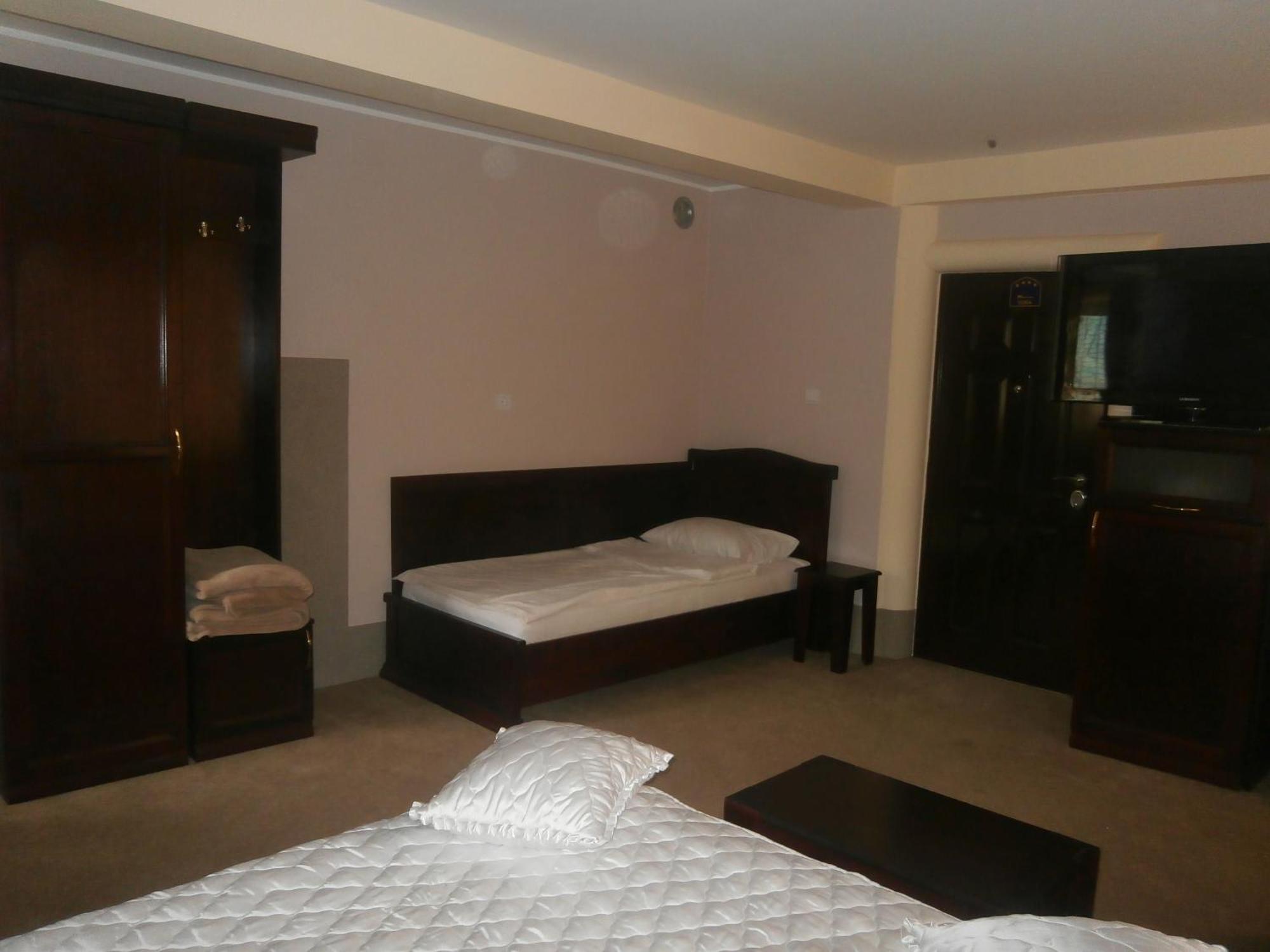 Hotel Vila Mitic Luxx Spa Centar Leskovac  Eksteriør billede