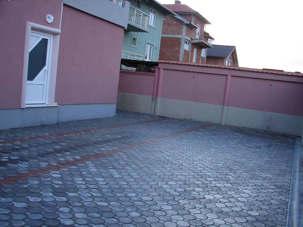 Hotel Vila Mitic Luxx Spa Centar Leskovac  Eksteriør billede